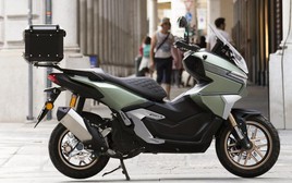 Nhẹ hơn đối thủ gần 40kg, mẫu xe tay ga 'độc lạ' này liệu có làm nên chuyện trước Honda và Yamaha?