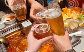 4 thực phẩm người thông minh không bao giờ dùng chung khi uống bia rượu, nhiều người nghe xong... "ngã ngửa" vì quen