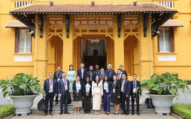 Phóng viên quốc tế đề cao thành tựu to lớn của Việt Nam sau 40 năm Đổi mới