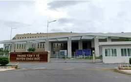 Sở Y tế TP.HCM yêu cầu làm rõ vụ sản phụ sinh con trên taxi