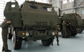 Tên lửa Nightfall - đòn đánh sâu vào hậu phương đối thủ