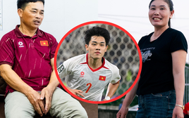 Mẹ Đình Bắc không dám xem con trai thi đấu bán kết U23 châu Á, lý do phía sau khiến ai cũng rưng rưng