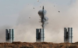 Lần đầu tiên tấn công bằng tên lửa mục tiêu RM-48U