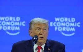 Tổng thống Donald Trump nói Mỹ sẽ không dùng vũ lực để kiểm soát Greenland