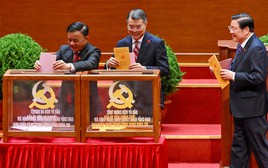 Danh sách 19 Ủy viên Bộ Chính trị khoá XIV