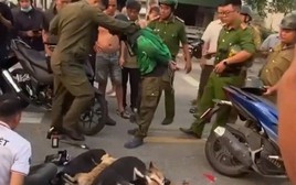 Đối tượng trộm chó có súng tự chế, dùng bình xịt hơi cay chống trả công an ở TPHCM