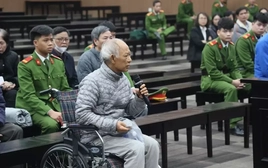 Đề nghị phạt cựu Tổng giám đốc Tổng công ty Xi măng Việt Nam 15-17 năm tù