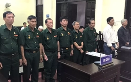 Tuyên mức án đúng bằng thời gian đã chấp hành xong hình phạt đối với 6 cựu chiến binh kêu oan