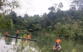 Ghe chở 7 người đi làm rẫy ở Đà Nẵng bị lật, một người tử vong