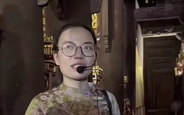 Đình chỉ nữ hướng dẫn viên thuyết minh sai tại di tích Lam Kinh