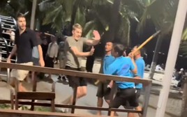 Xác minh vụ du khách nước ngoài bị dọa đánh trên bãi biển Nha Trang