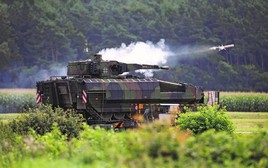 Tăng cường 200 xe chiến đấu bộ binh Puma trang bị tên lửa chống tăng cực mạnh