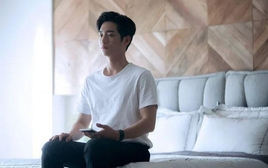 Vợ cũ gọi điện lúc 5h sáng, một câu vu vơ khiến tôi lung lay với gia đình hiện tại