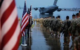 Tướng Pháp: Châu Âu phải đấu tranh với Mỹ để giành lãnh thổ