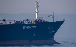 Mỹ đe dọa áp thuế 500% với một loạt quốc gia - đích ngắm vẫn là Nga