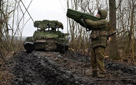 Binh sĩ bắt đầu nhận đạn chống drone siêu cứng từ Rostec