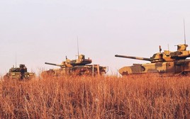Nga tuyên bố chuyển đổi T-14 Armata thành... tổ hợp tên lửa phòng không tầm ngắn