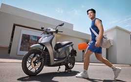 Xe máy điện không chỉ cần đi xa, mà còn cần đi xa hơn về công nghệ và trải nghiệm