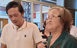 Tình hình mẹ ruột Hoài Linh sau khi cả nhà cuống cuồng gọi bác sĩ: "Đòi ăn hamburger"