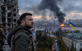 Nga liên tiếp tập kích Ukraine, chuyên gia Anh dự báo kịch bản ông Zelensky rời Kiev