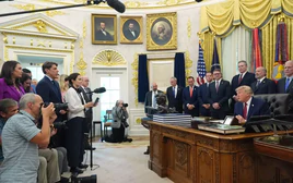 Tổng thống Trump tiết lộ việc Mật vụ Mỹ muốn dỡ bỏ Phòng Bầu dục