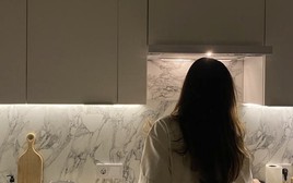 Tôi cho vợ chồng con trai 1 tỷ mua ô tô nhưng câu trả lời của con dâu làm tôi "khôn ra"