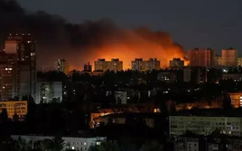 Tên lửa dội xuống Kiev, máy bay không người lái bủa vây Mátxcơva bất chấp tín hiệu hòa bình