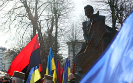Lviv ở Ukraine tôn vinh ‘kiến trúc sư của tội ác diệt chủng’, Ba Lan phẫn nộ