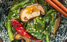 Việt Nam có loại rau rẻ tiền, hàm lượng canxi còn cao hơn sữa: Nhiều người chê không ăn