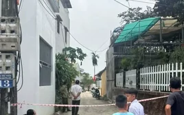 Hà Nội: Một người đàn ông bị sát hại khi đang đi đường
