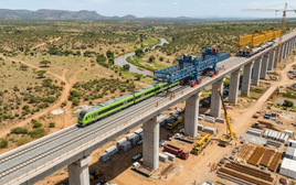 Chọn nhà thầu Trung Quốc cho siêu dự án dài 472 km, vốn đầu tư 98.000 tỷ đồng, rút ngắn thời gian di chuyển 12 giờ xuống còn 4 giờ