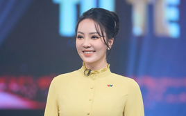 MC đài truyền hình SN 1986 là Hoa Khôi Đại học Ngoại thương, có bằng thạc sĩ Quản trị Kinh doanh