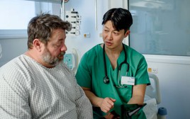 Bác sĩ tim mạch nói thẳng: 2 dấu hiệu này mà xuất hiện dai dẳng thì đi khám ngay kẻo muộn