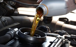 Những sai lầm dễ mắc phải khi thay dầu động cơ ô tô