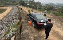 Người đàn ông để lại xe Camry cùng tờ giấy "tuyệt mệnh" trên bờ hồ ở Ninh Bình: Diễn biến sau đó