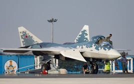 Su-57E xuất hiện tại Algeria là cơn ác mộng đối với sườn phía Nam của NATO