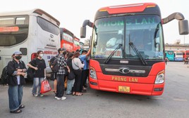 Đây là những tuyến xe khách giá vé tăng gấp 7 lần bình thường: Cơ quan chức năng vào cuộc kiểm tra