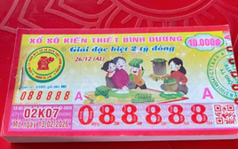 Thấy dãy số đẹp quá, đại lý vé số giữ lại không bán, bất ngờ trúng 160 tờ: Lĩnh thưởng bao nhiêu?