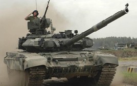 Nga 'kỷ niệm' chiến thắng của xe tăng T-90 trước T-84 Ukraine