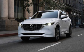 Top 10 xe động cơ đốt trong bán chạy nhất đầu năm 2026: Xe gầm cao thống trị