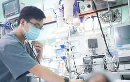 Bác sĩ cảnh báo 'tử thần' đột quỵ đội lốt cơn say ngày Tết