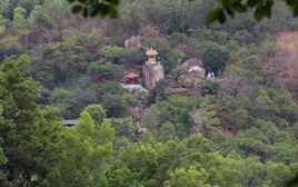 Biển người chen chân tại "Đệ nhị thiên sơn" Đông Nam Bộ