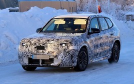 BMW X1 2028 chạy thử: Lột xác toàn diện với lưới tản nhiệt mới, khoang lái như phi thuyền, tiễn biệt nút bấm vật lý