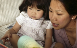 Bác sĩ và giáo viên: Ai dạy con nghiêm khắc hơn?