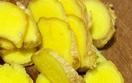 2 năm nấu ăn gì cũng cho gừng, người phụ nữ 53 tuổi sau tái khám, bác sĩ ngạc nhiên hỏi “Chị đã làm gì?”