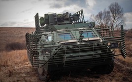 Lữ đoàn cơ giới số 42 nhận hàng loạt thiết giáp BTR-4 tối tân