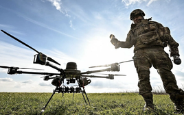 'Tử thần bay' thống trị chiến trường 4 năm xung đột Nga - Ukraine