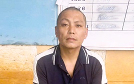 Tạm giữ khẩn cấp kẻ lao lên cabin đánh tài xế xe khách ở Sơn La