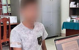 Bắt quả tang thanh niên sinh năm 2006 dùng clip nóng để cưỡng dâm người yêu cũ trong nhà nghỉ