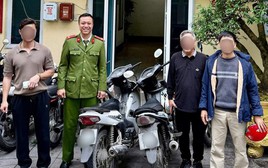 Hai người đi nhầm xe máy của nhau suốt 7 ngày Tết mới phát hiện ra